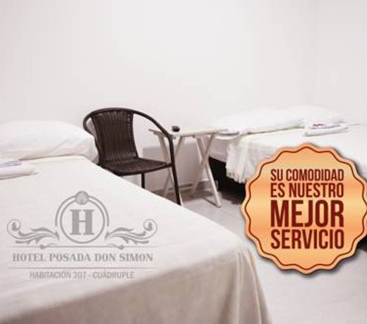 Hotel SimÃ³n Plaza