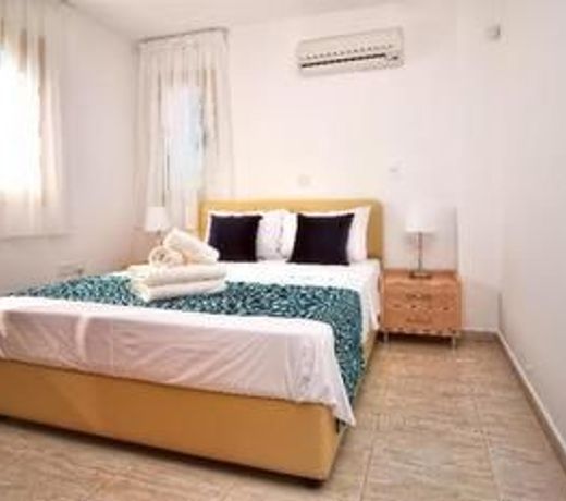 Dionysos Villa