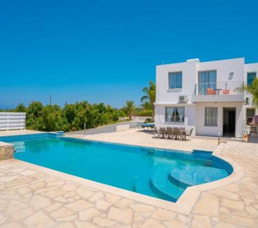 Oniros by Prestige Bookings