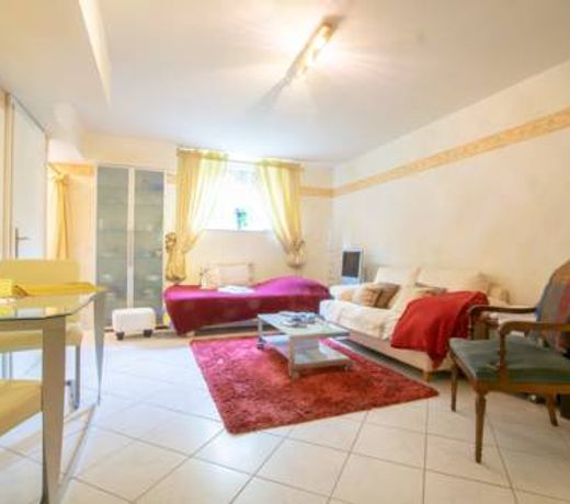 Tolstov Aparments - 1 und 2 Zimmer Wohnungen - 20 Min Messe DUS