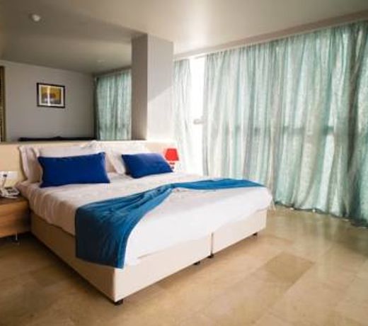 Hotel Adef
