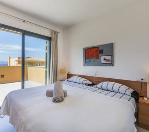YupiHome Villa ZafrÃ  Montfarrutx