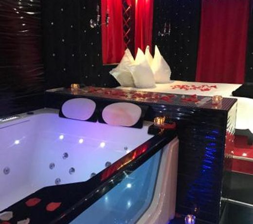 Le Cabaret Vip SPA