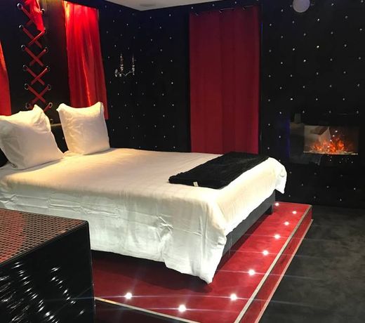 Le Cabaret Vip SPA