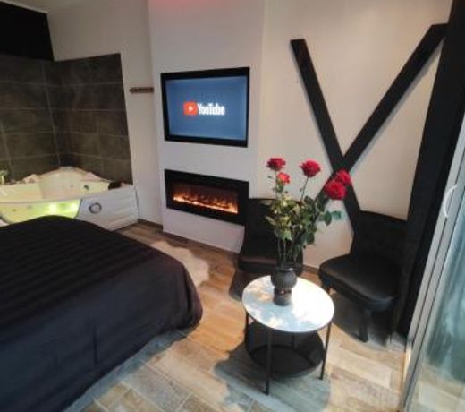 Loft and Studio and Love Room