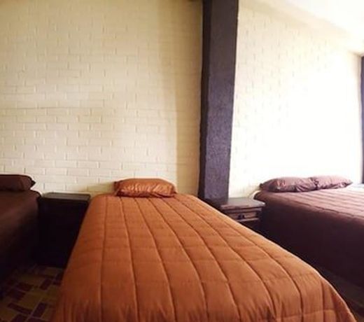 Lar Antiqua Hotel