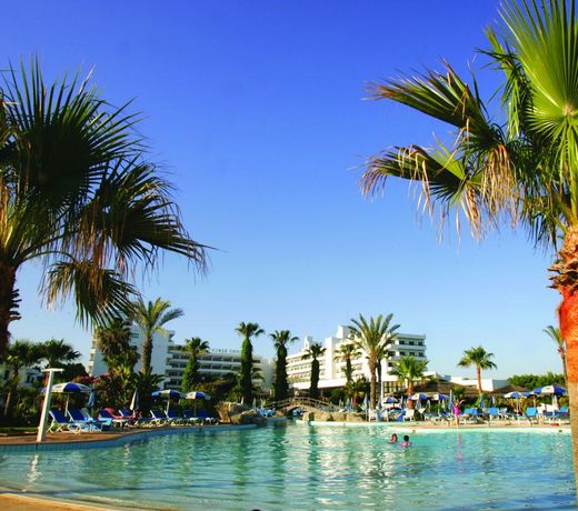 Adams Beach Hotel & Spa