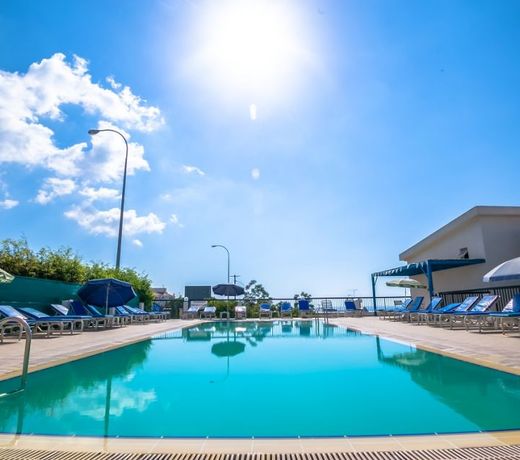 Aphelandra Hotel Apartments