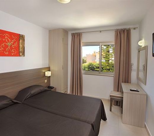 Petrosana Hotel Apartments