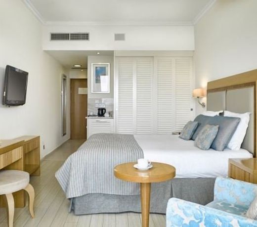 Olympic Bay - Adults Only