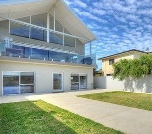 Mandurah Beach House