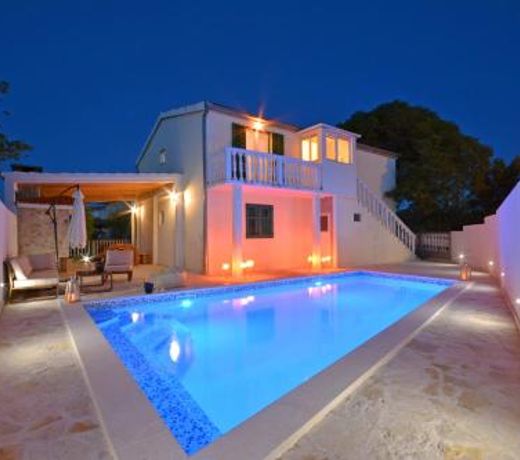 Villa Mr.H