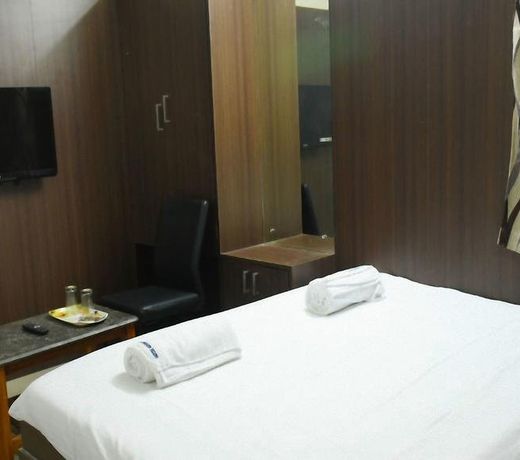 Hotel Govind Heights