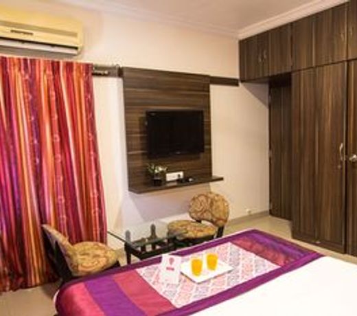 Treebo Trend Excellent Home