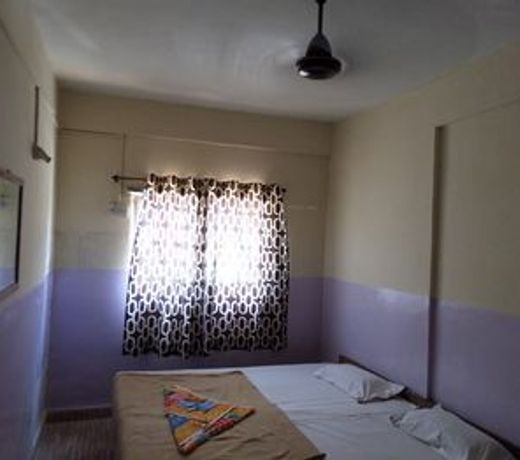 OYO Flagship 36705 Laxmi Lodge New