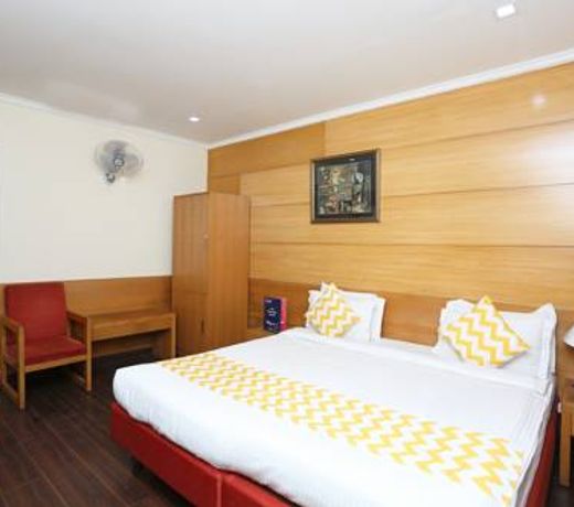 OYO 11332 Hotel Daffodils Inn