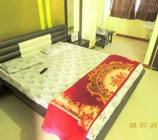 Hotel Ellora