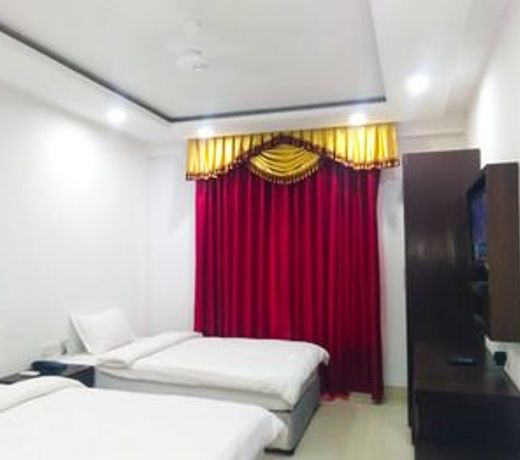 Bodhgaya Seven Inn Hotel n Restaurant