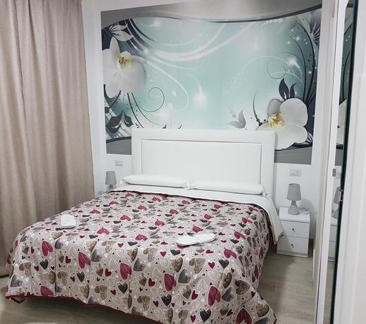 Napoli Relais