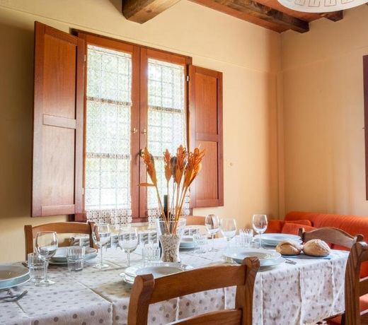 Tuscany Country Apartments