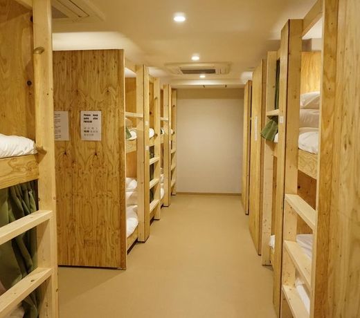 hostel rakutsuki