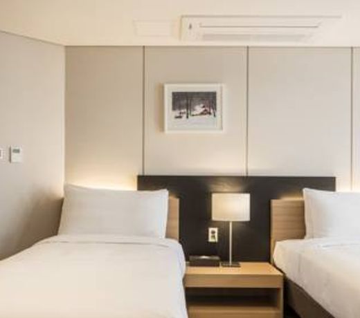 First Stay Hotel