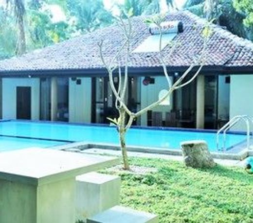 Yoho Villa Lucky Seven