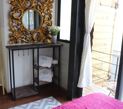 Metro Hostal Boutique