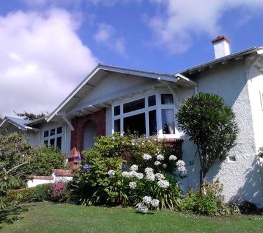 Oasis on Orwell Bed and Breakfast