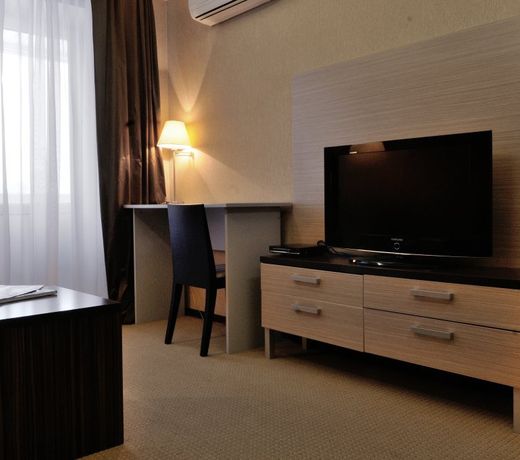 NN18 Hotel
