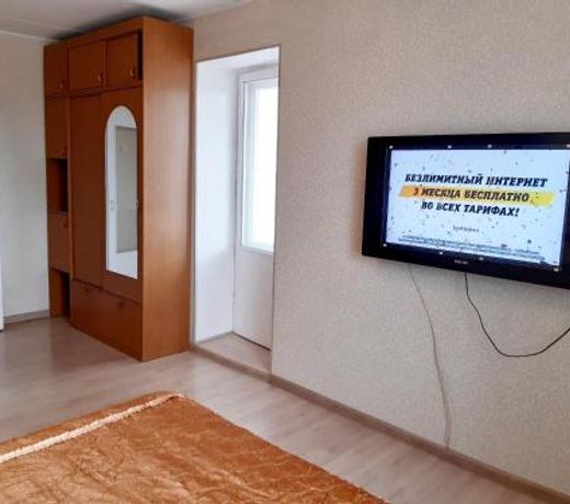 Apartment on Lenina 18