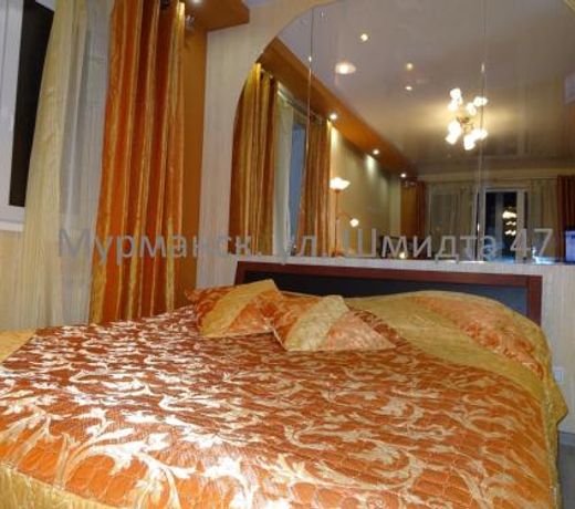 Apartment on Shmidta 47