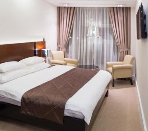 Grand hotel Palacio