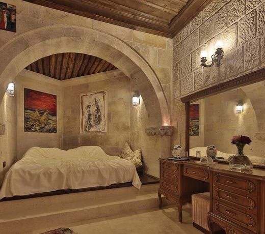 Aurora Cave Hotel 12 Plus - Adult Only