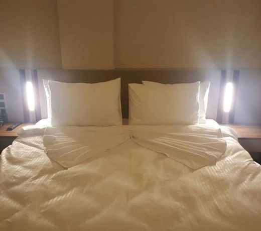 Kentpark Premium Business Hotel