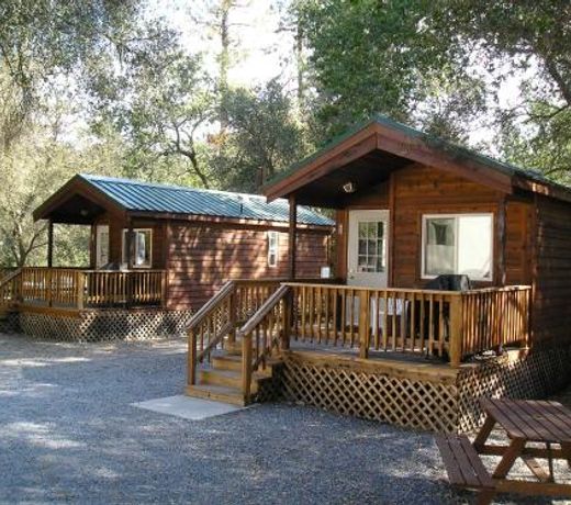 Ponderosa Camping Resort One-Bedroom Cabin 2