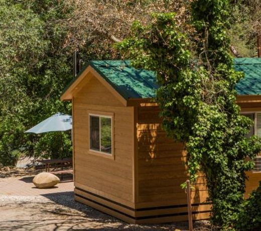 Ponderosa Camping Resort One-Bedroom Cabin 4