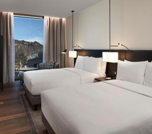 Hilton Lake Como