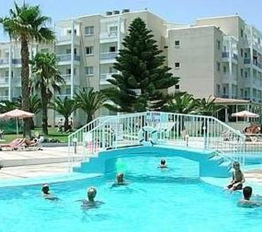Astreas Beach Hotel Apartments