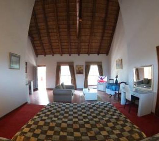 Beverley Hills Lodge