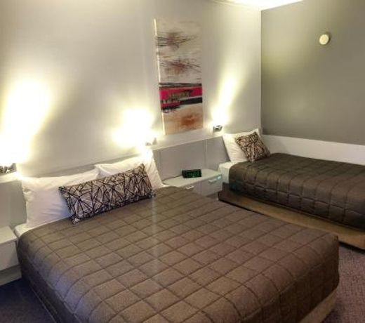 Orana Windmill Motel