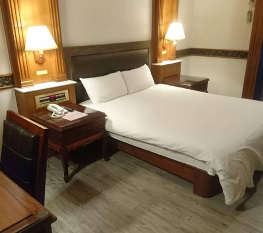Balen Hotel