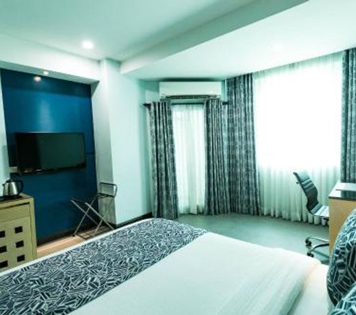 Bay Area Suites Manila