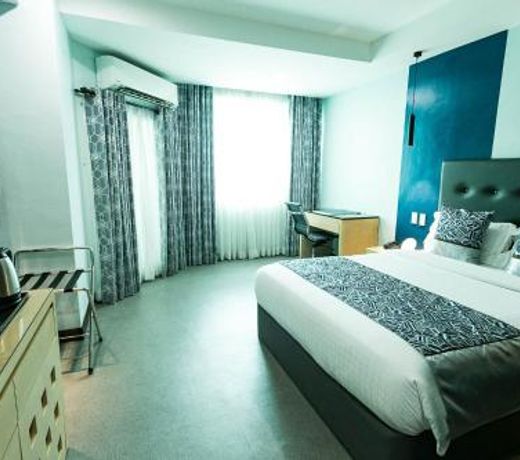 Bay Area Suites Manila