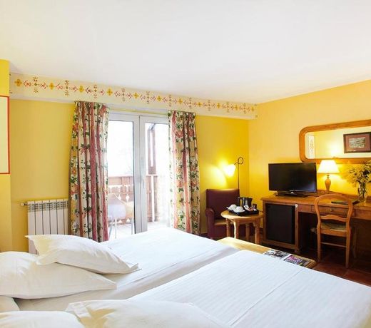 Ski Plaza Hotel & Wellness