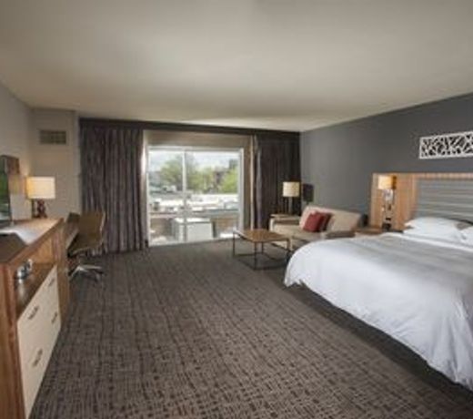 The Broadway Columbia - a DoubleTree by Hilton Hotel