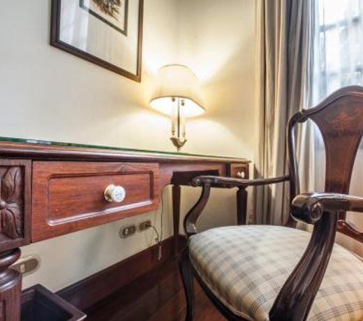 Settha Palace Hotel
