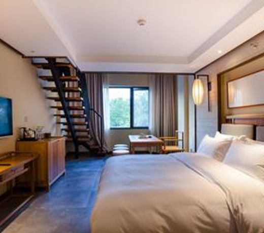 Admirable day Hotel