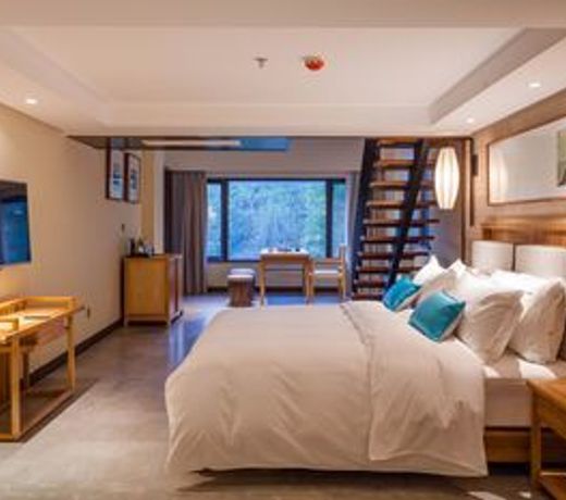 Admirable day Hotel