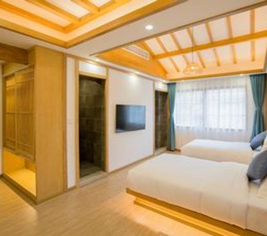Jianshe Inn